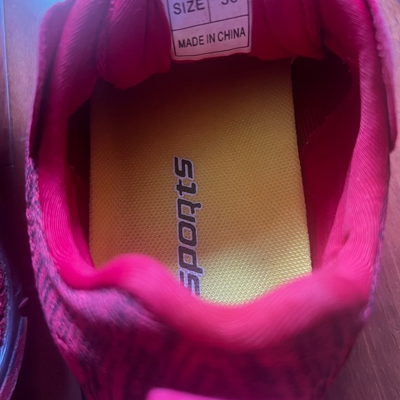 Vibram Womens Red Black Trail Running Minimal Shoes Size US 5.5/Eur 36 - Picture 5 of 9